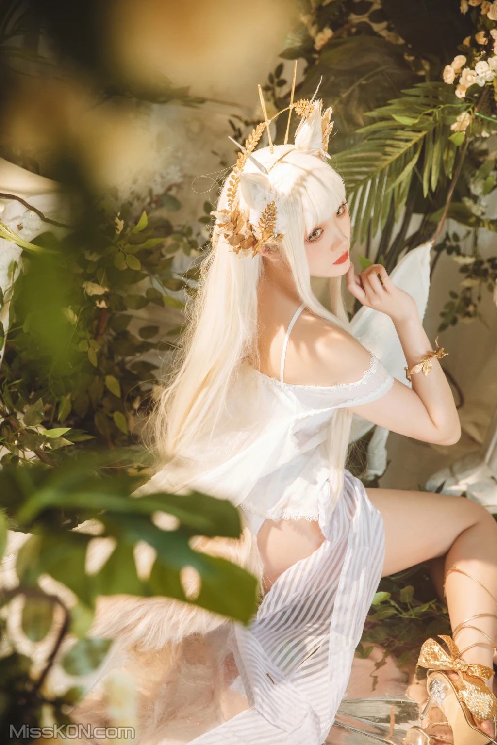 Coser@瓜希酱: 明日方舟 白金泳装 (Platinum) (25 photos) – Page 2