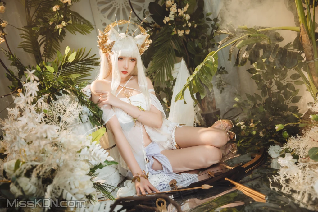 Coser@瓜希酱: 明日方舟 白金泳装 (Platinum) (25 photos) – Page 3