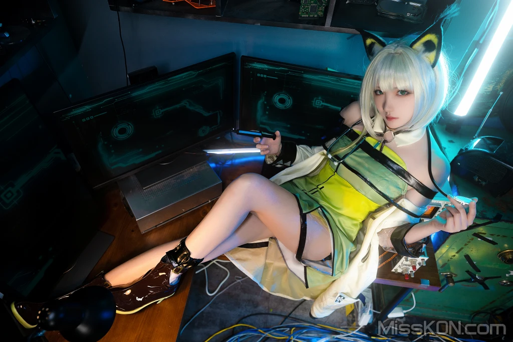 Coser@瓜希酱: 明日方舟 凯尔希 (Kal’tsit) (21 photos) – Page 2
