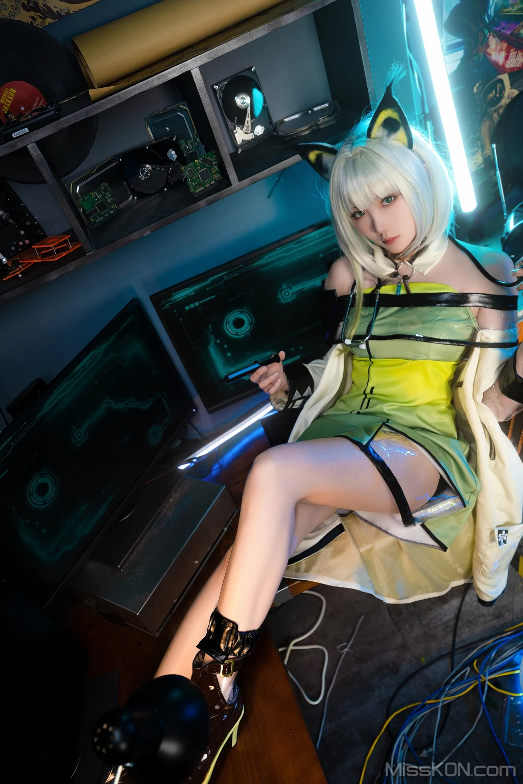 Coser@瓜希酱: 明日方舟 凯尔希 (Kal’tsit) (21 photos) – Page 2