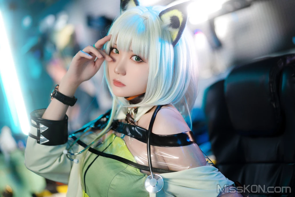 Coser@瓜希酱: 明日方舟 凯尔希 (Kal’tsit) (21 photos) – Page 2
