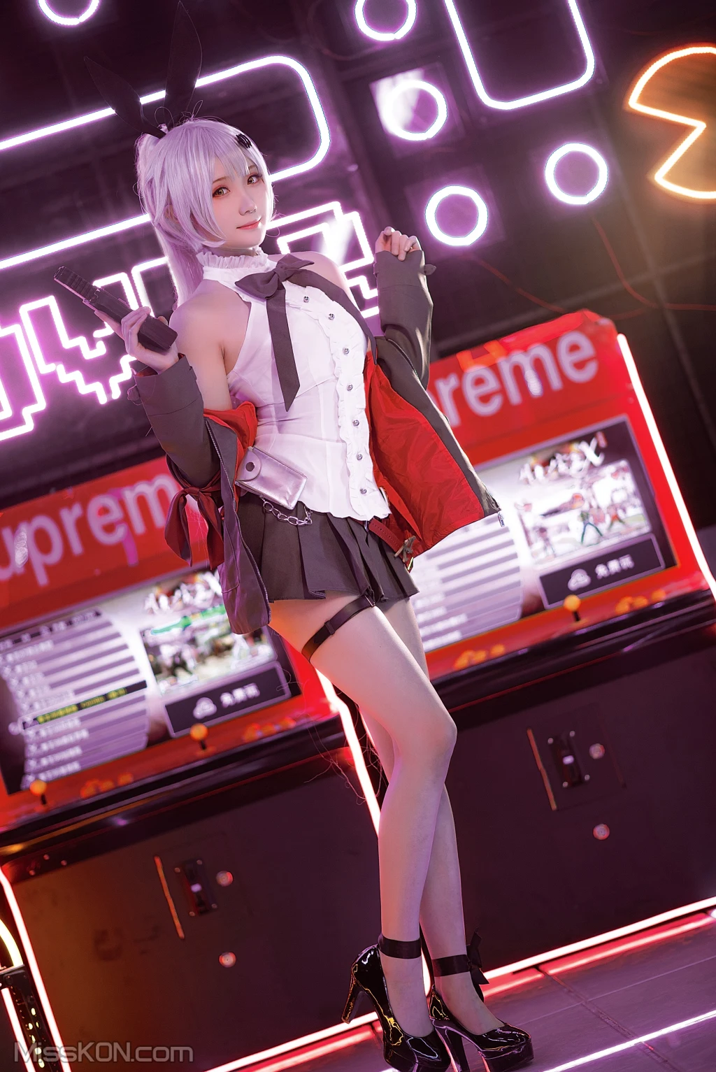 Coser@瓜希酱: 少女前线 FN-57 Five-seveN (22 photos) – Page 2