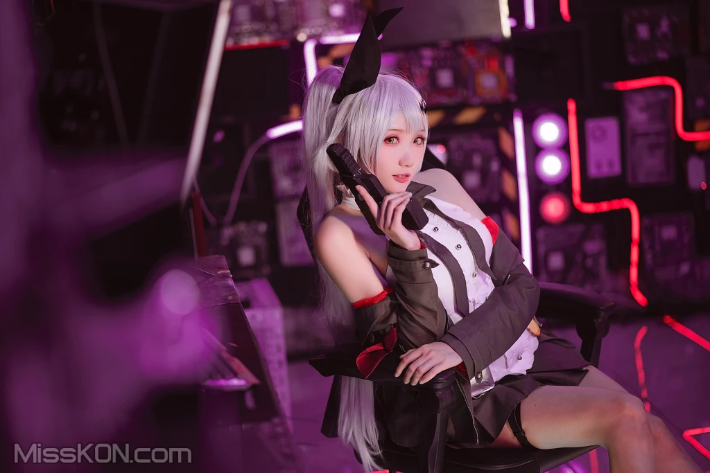 Coser@瓜希酱: 少女前线 FN-57 Five-seveN (22 photos) – Page 2
