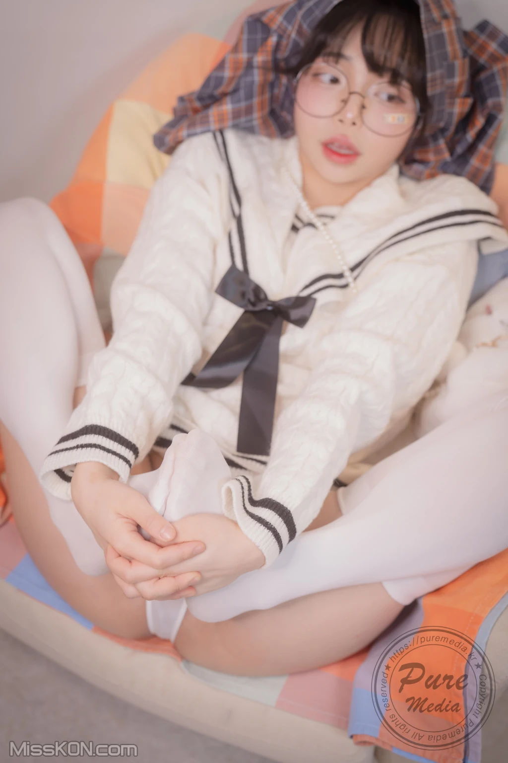 Pure Media Vol.276: Jelly (젤리) – Girl Trapped in a Rooftop Room (139 photos) – Page 4