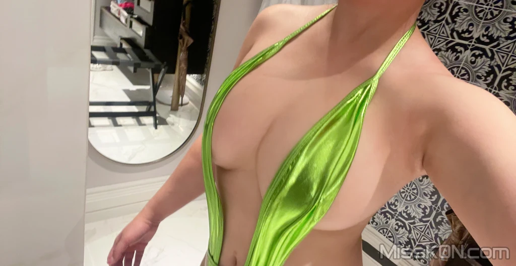 水蜜桃米米: 皮裙吊带袜 (86 photos) – Page 4