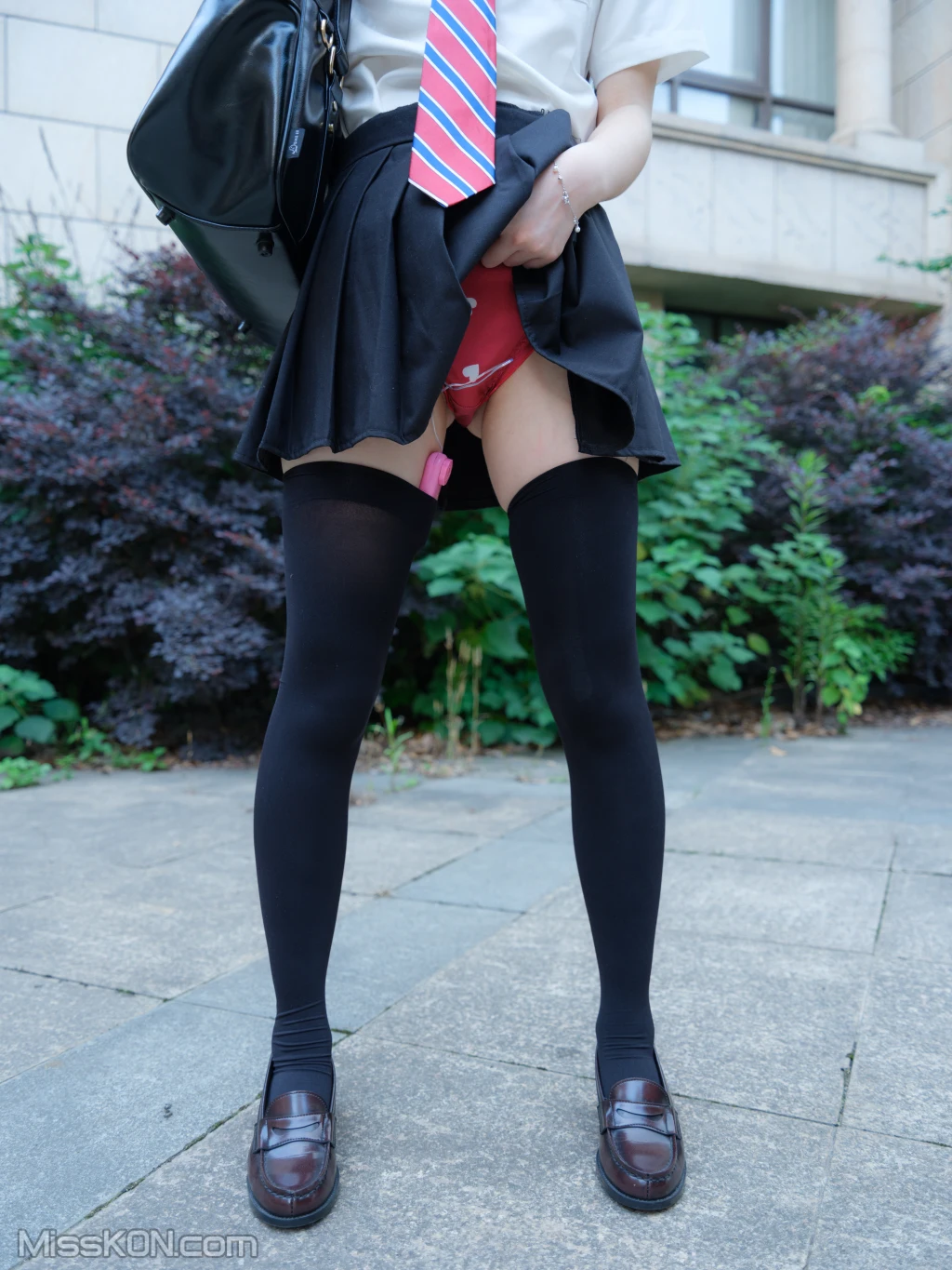 [紧急企划] 小恩: [VIP] R18 户外 (95 photos) – Page 5