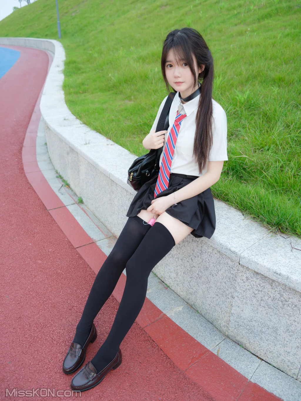 [紧急企划] 小恩: [VIP] R18 户外 (95 photos) – Page 5
