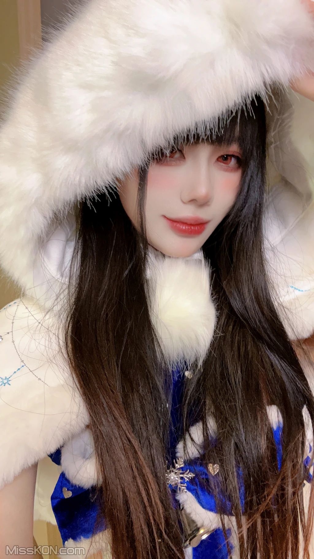 Coser@九言: 圣诞礼物自拍 (30 photos + 6 videos) – Page 2