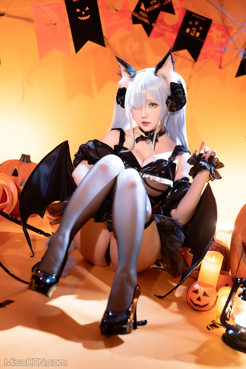 Coser@星之迟迟Hoshilily: 万圣节特别企划 – 雅努斯 (86 photos)