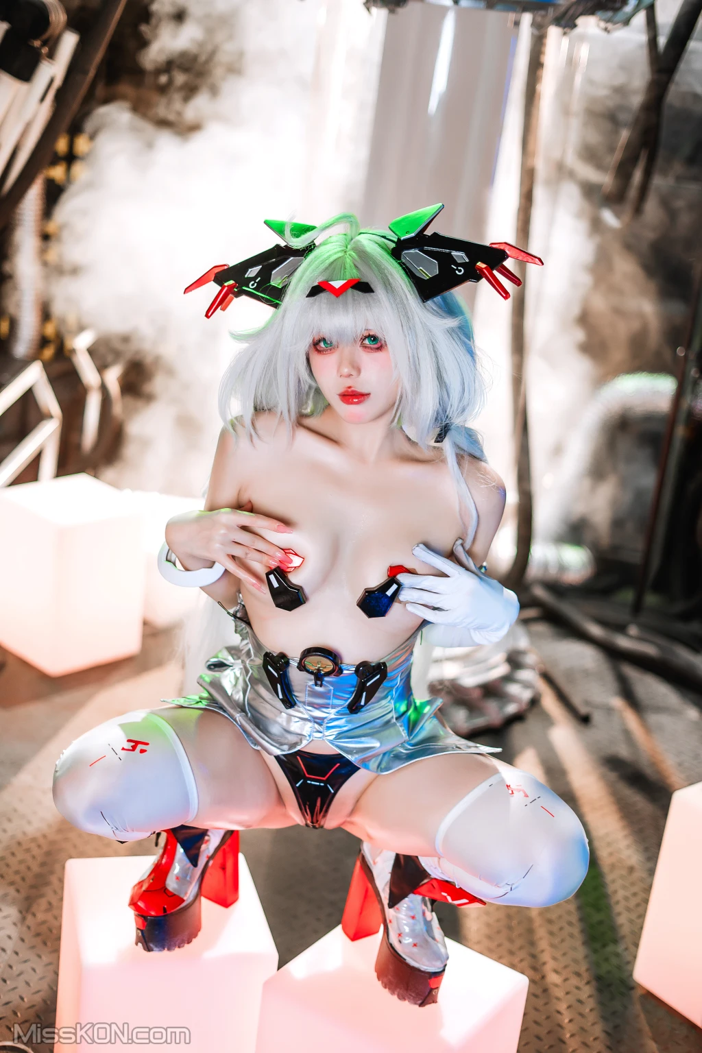 Coser@九言: 交错战线 纳格陵 (67 photos)