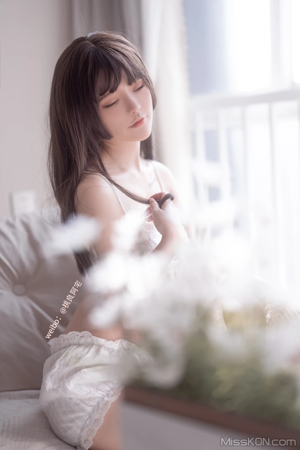 Coser@桃良阿宅: 桃良吊带 (30 photos)