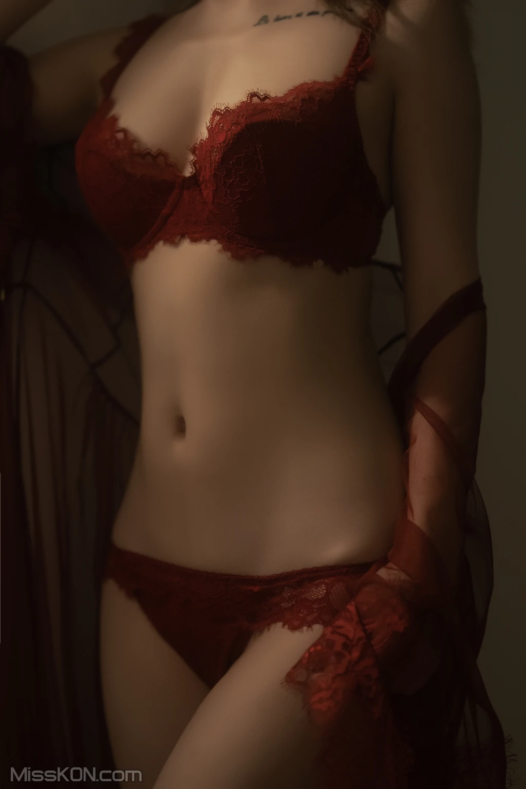 Coser@桃良阿宅: 红烛 (43 photos)