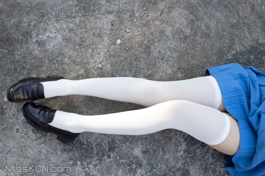 Coser@不呆猫: 天台小m猫 (96 photos )