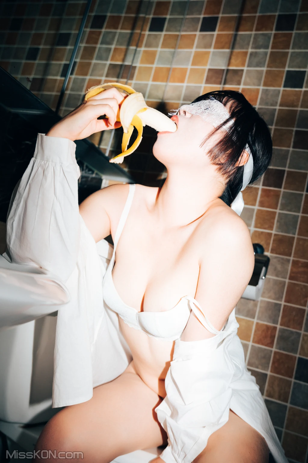 [Loozy] Min (민): Min Taste Me (53 photos) – Page 2