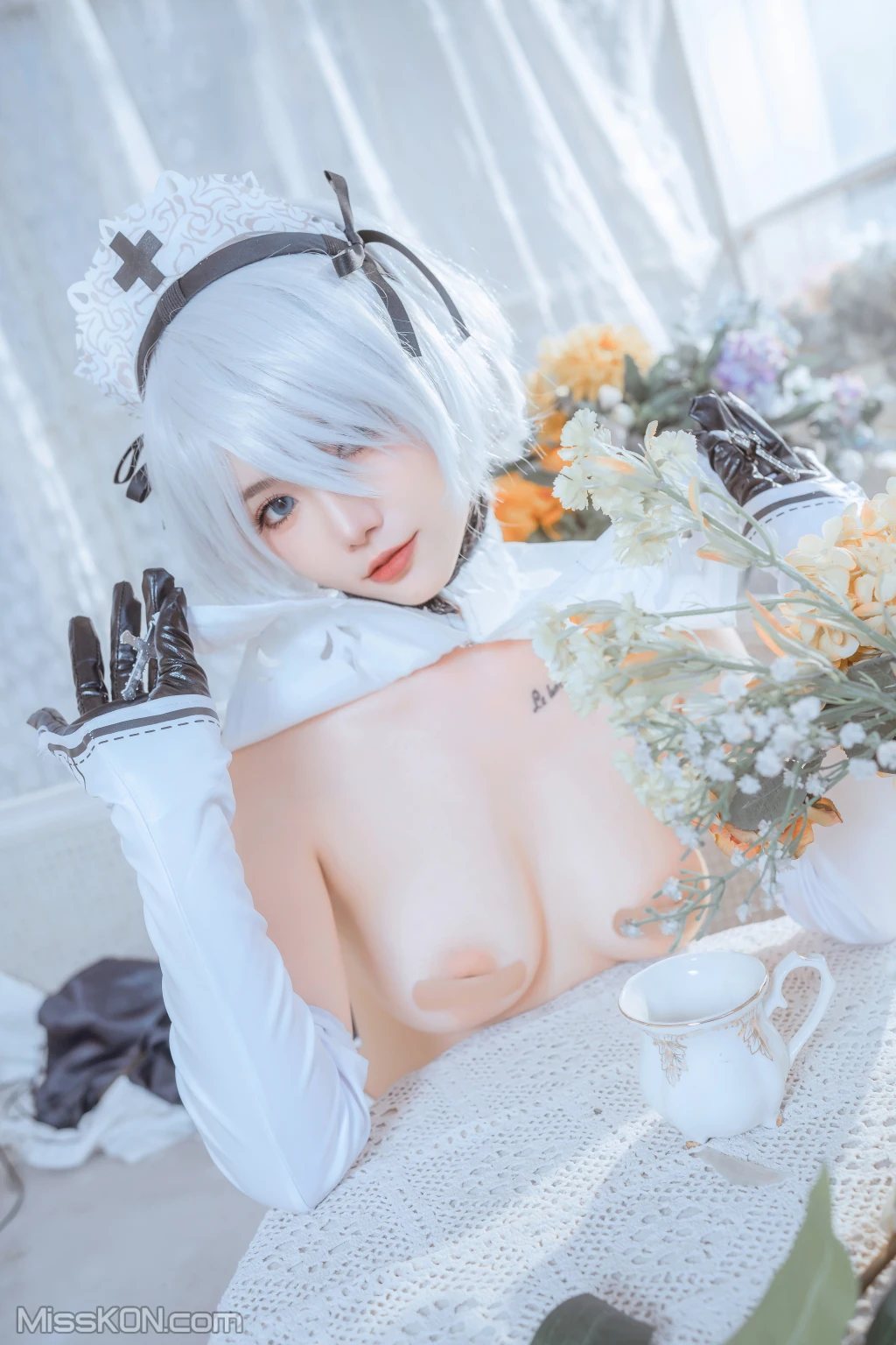 Coser@桃良阿宅: 女仆2b (40 photos)