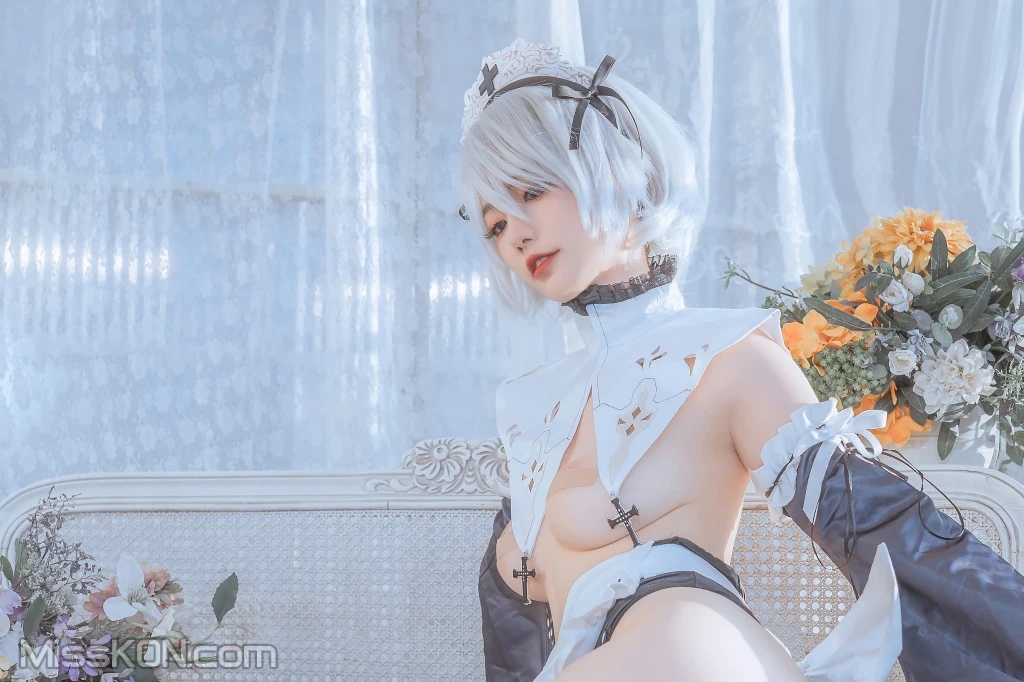 Coser@桃良阿宅: 女仆2b (40 photos)