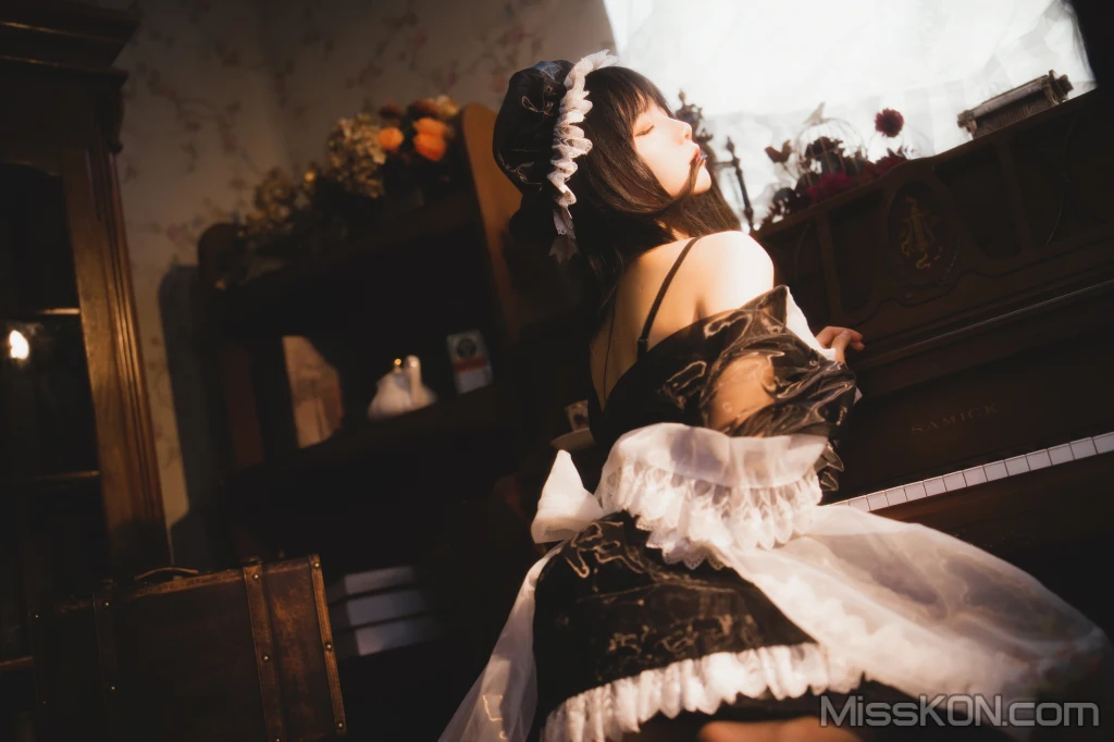 Coser@桜桃喵: 透明女仆 (46 photos + 2 videos) – Page 4