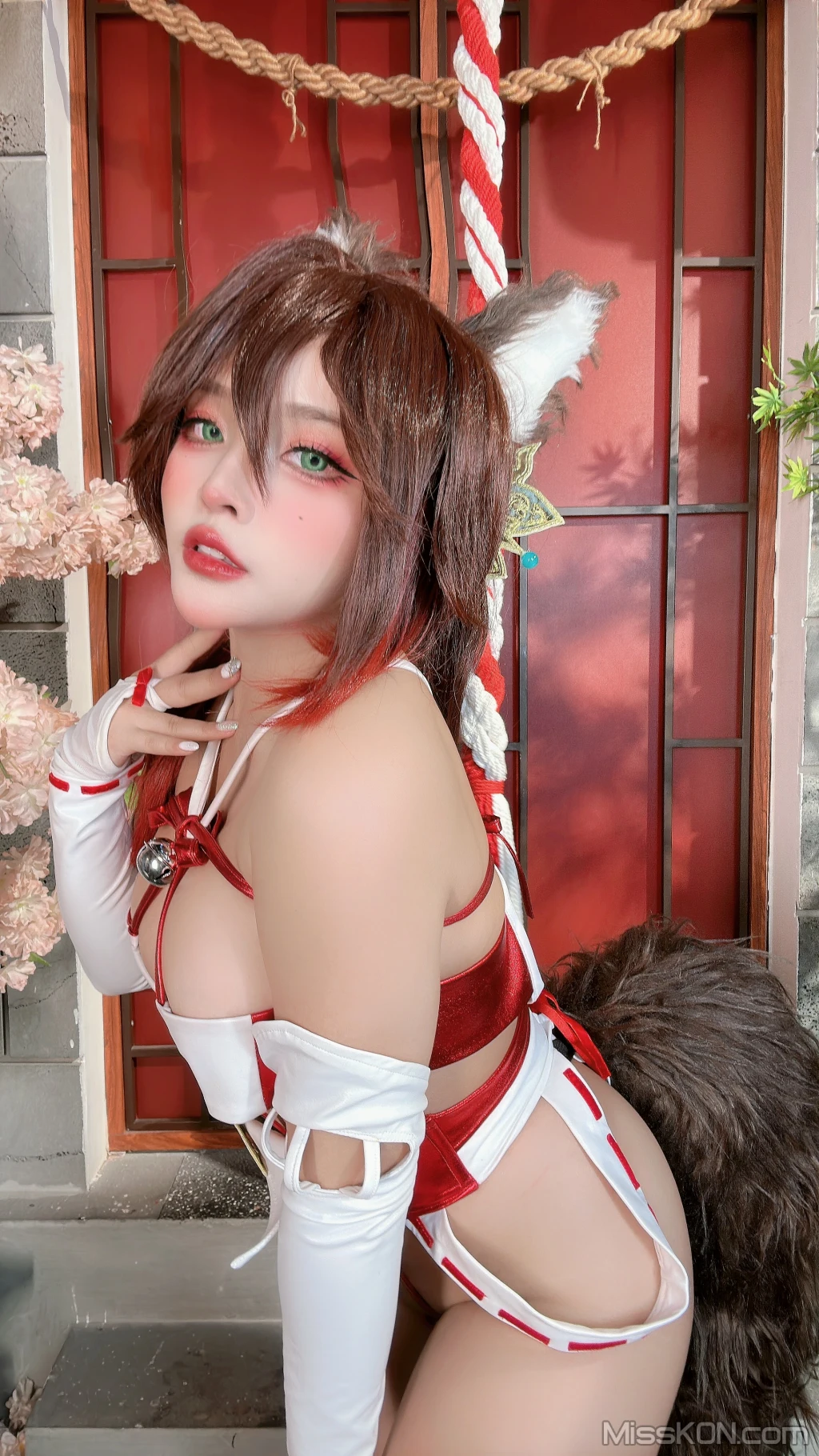 Coser@Sayo Momo: Tingyun x Yukong (73 photos)