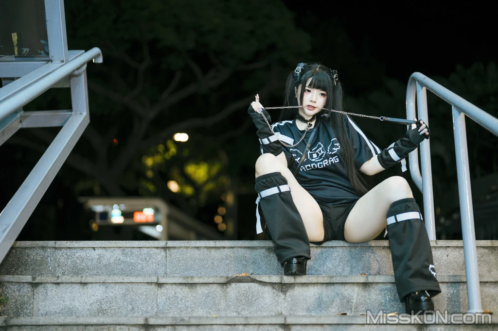 Coser@落落Raku: 城市女孩 (47 photos) – Page 2
