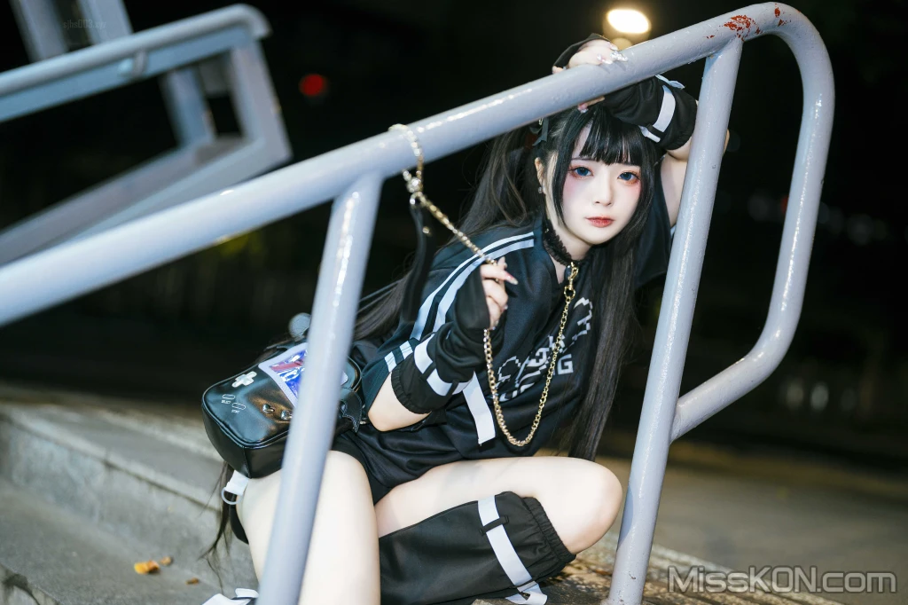 Coser@落落Raku: 城市女孩 (47 photos) – Page 2