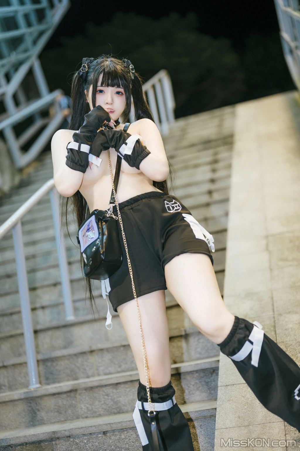 Coser@落落Raku: 城市女孩 (47 photos) – Page 2