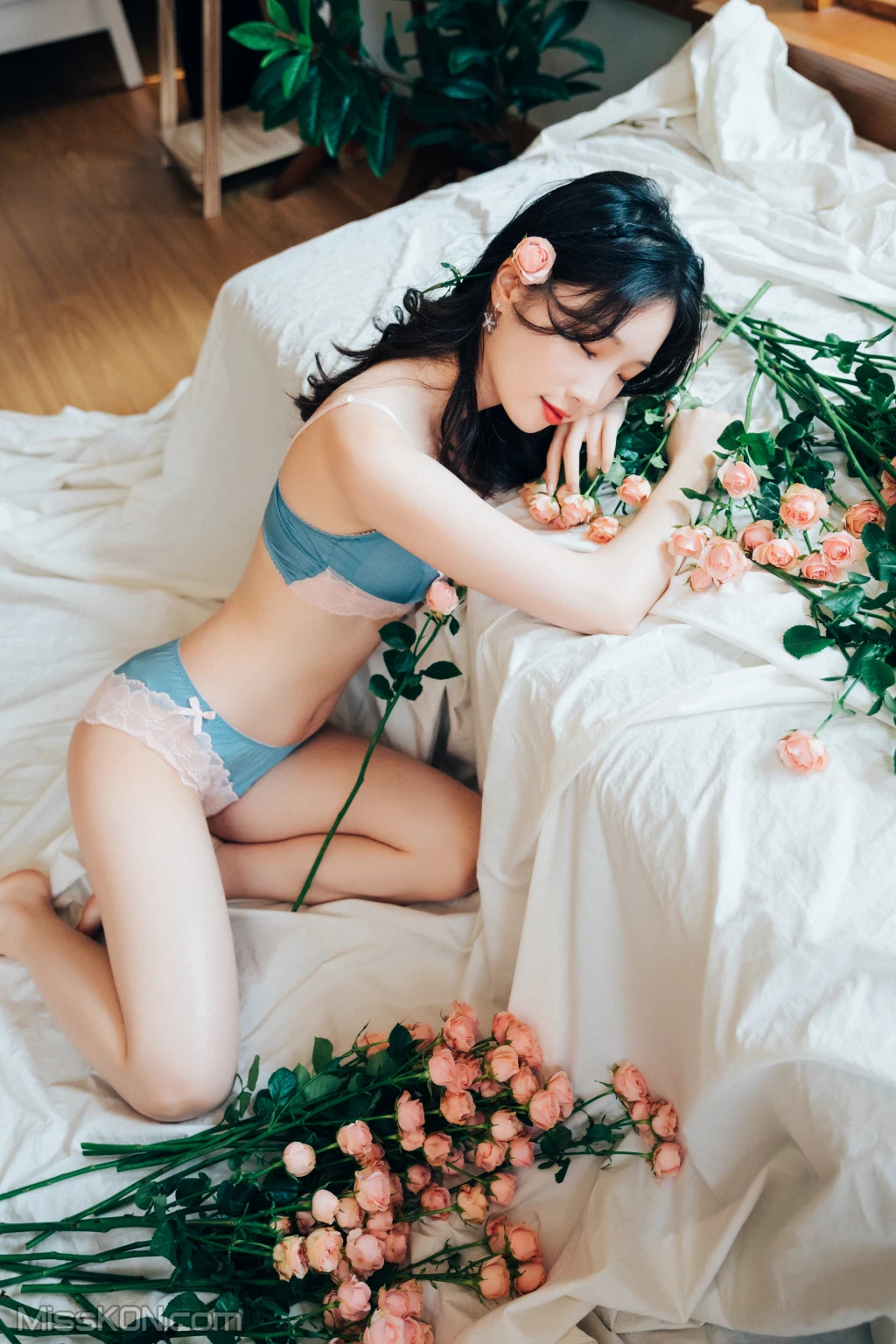 Pureding: Rose Day (72 photos)