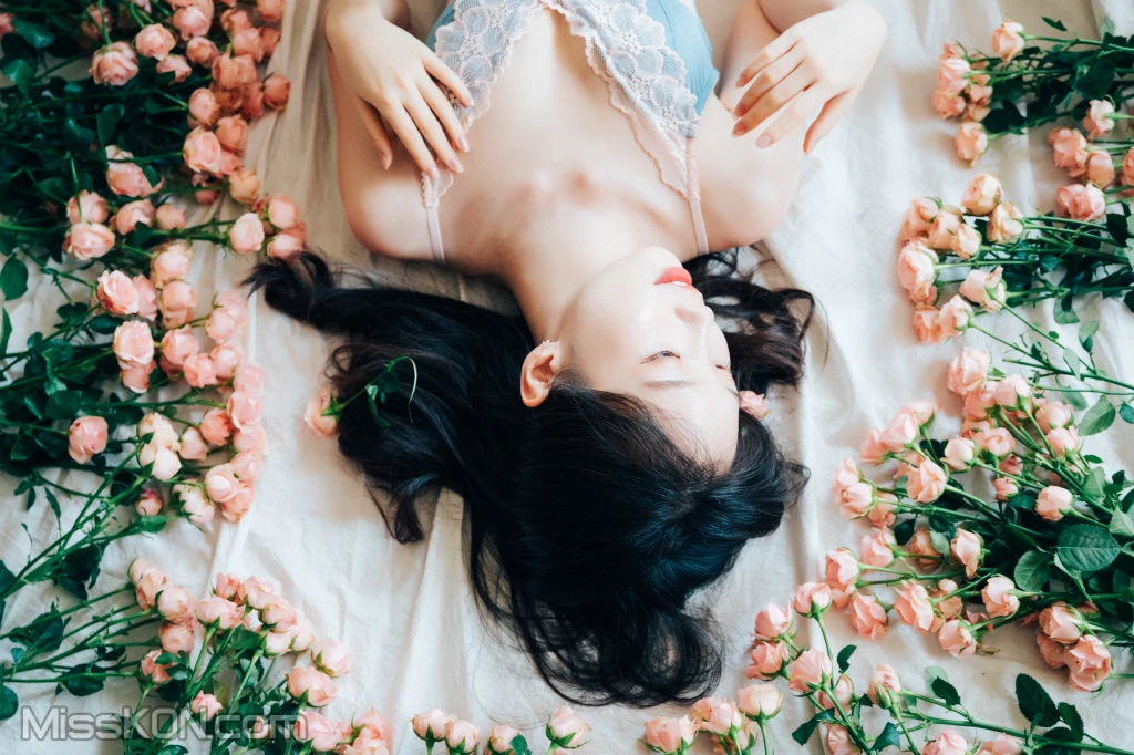 Pureding: Rose Day (72 photos)