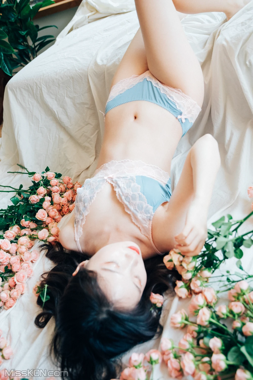 Pureding: Rose Day (72 photos)