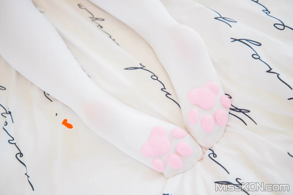 Coser@神楽坂真冬 Vol.066: 绝对企画-猫脚女仆《おかえり》 (150 photos + 2 videos) – Page 3