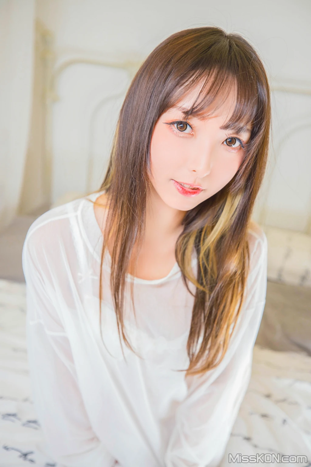 Coser@神楽坂真冬 Vol.066: 绝对企画-猫脚女仆《おかえり》 (150 photos + 2 videos) – Page 5