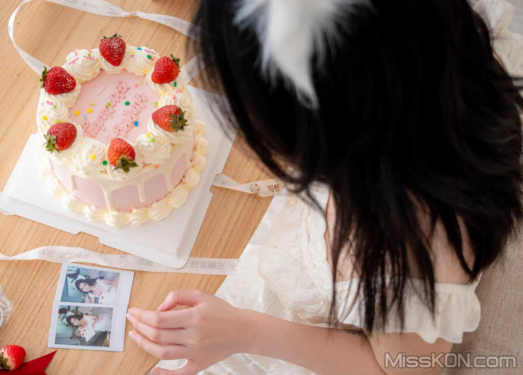 Coser@桃良阿宅: 蛋糕 (34 photos)