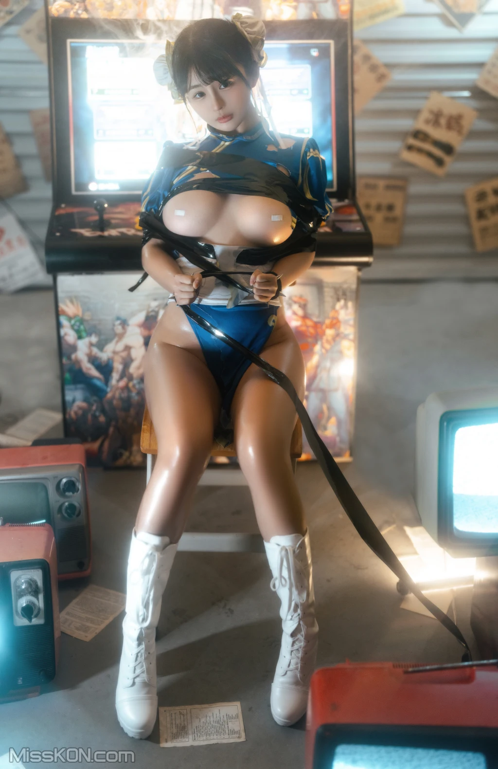 Coser@桜井宁宁: 电玩春丽 (60 photos)