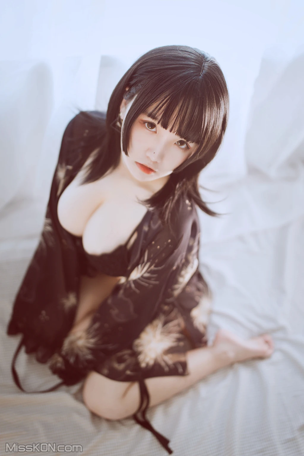 Coser@阿半今天很开心: 黑色吊带 (23 图) –插图