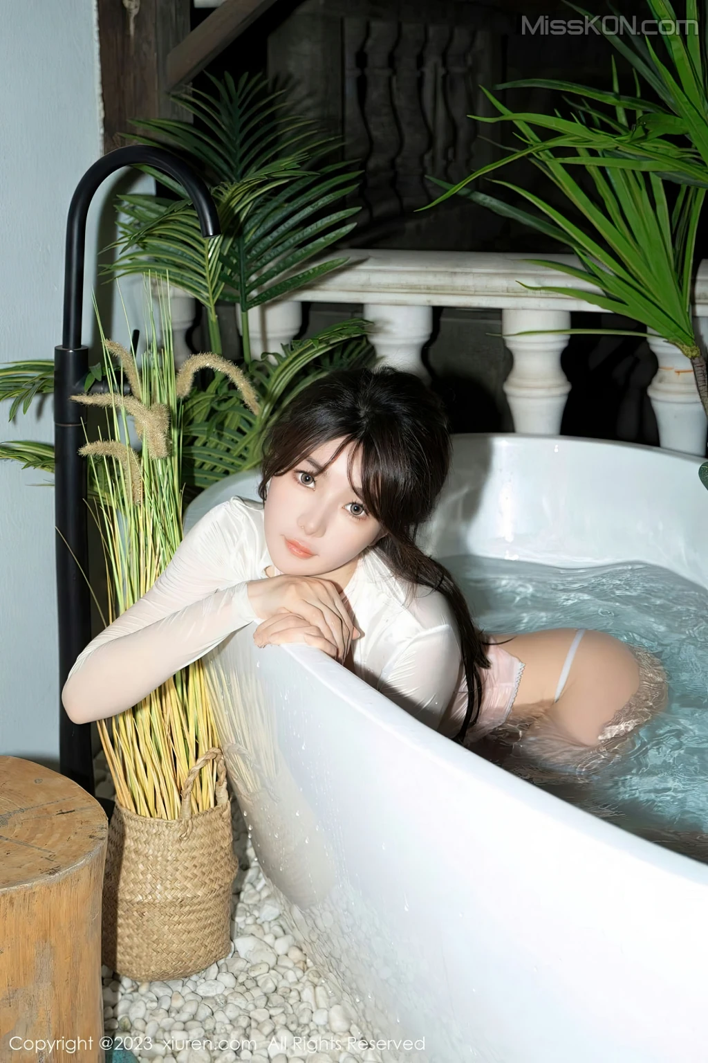 XIUREN No.6489: 婠婠么 (67 photos)
