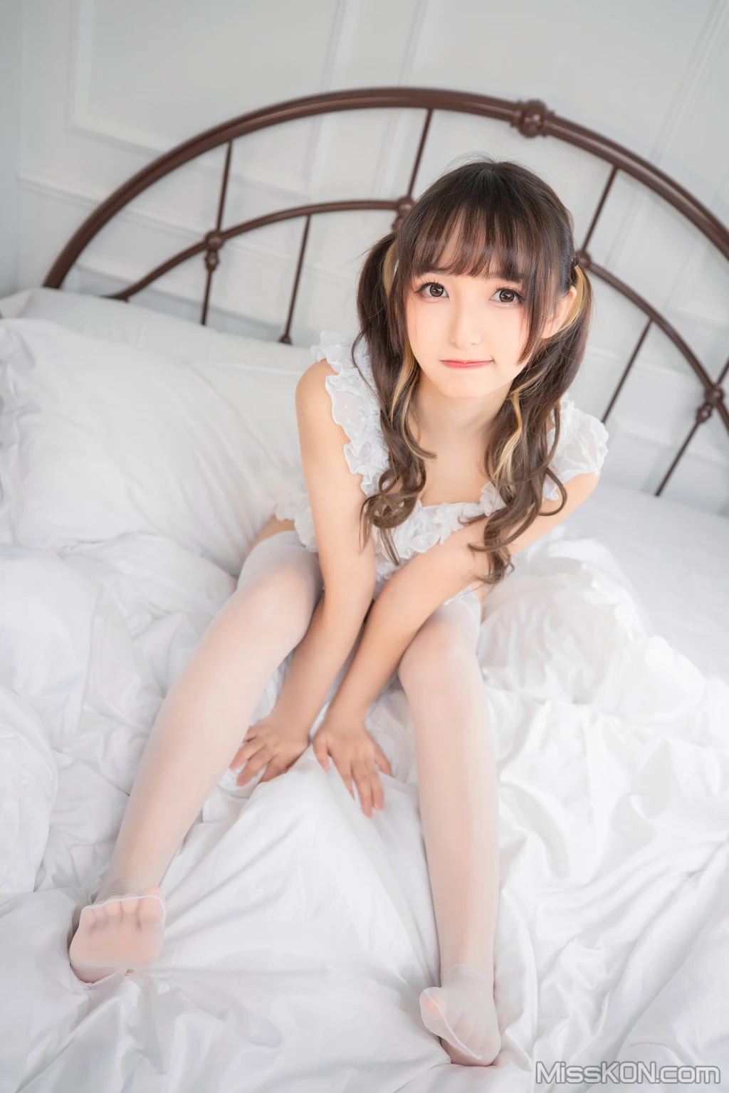 Coser@神楽坂真冬 Vol.067: 绝对企画-樱桃少女《トリック放題》 (150 photos + 2 videos) – Page 8