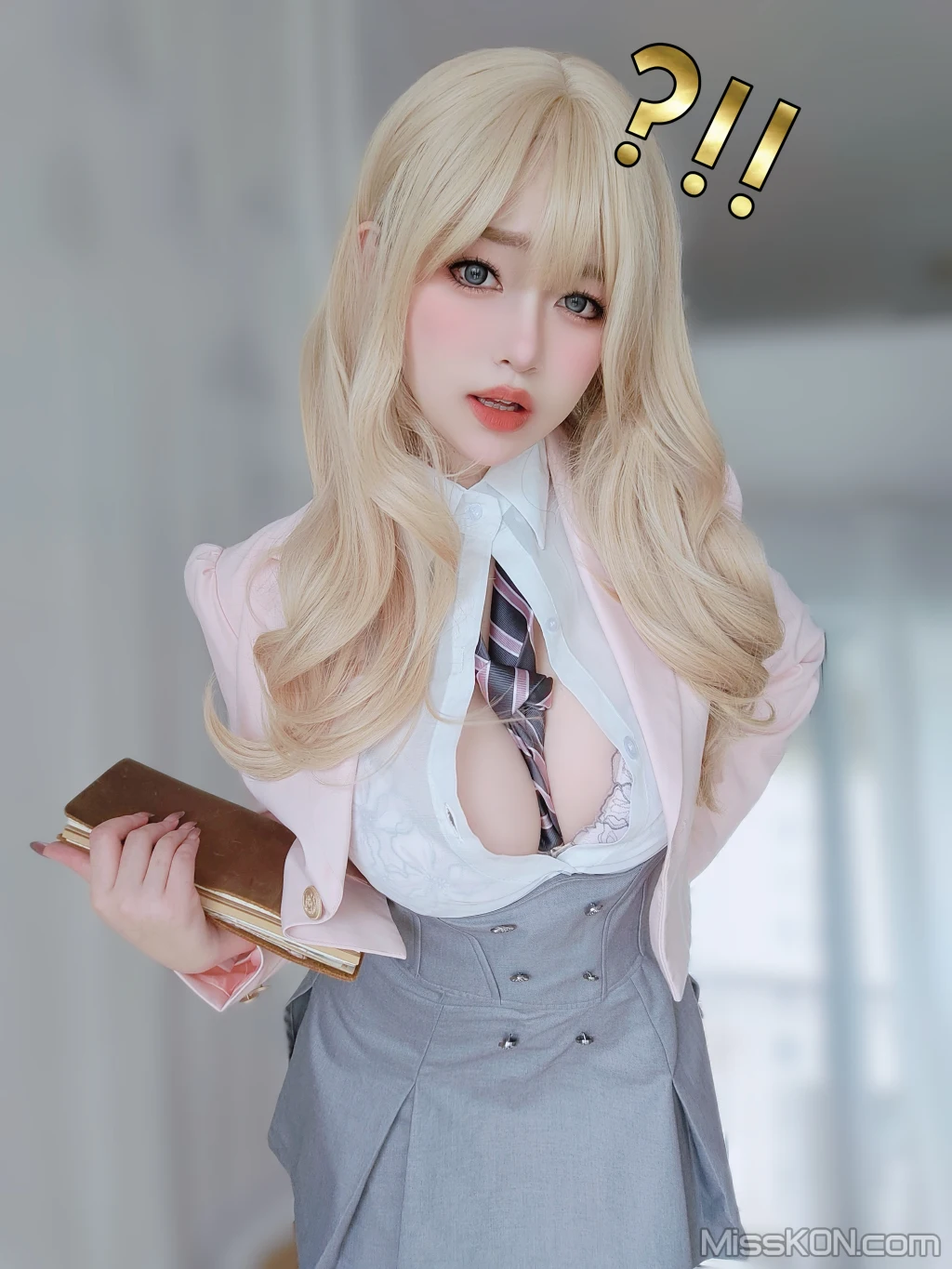 Coser@女主K: 催眠傲娇的前辈 (78 photos)