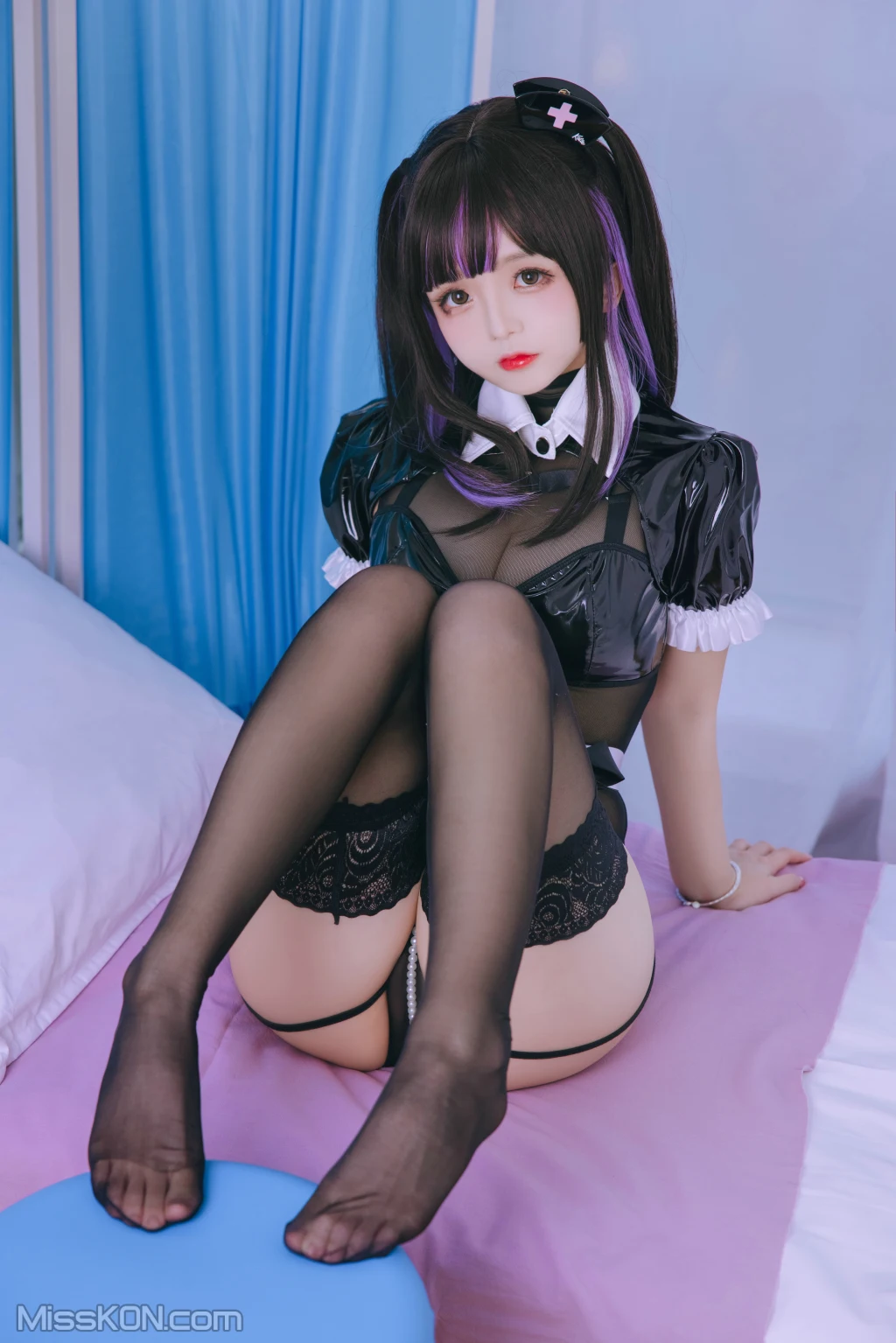 Coser@日奈娇: 口罩护士 (75 photos)