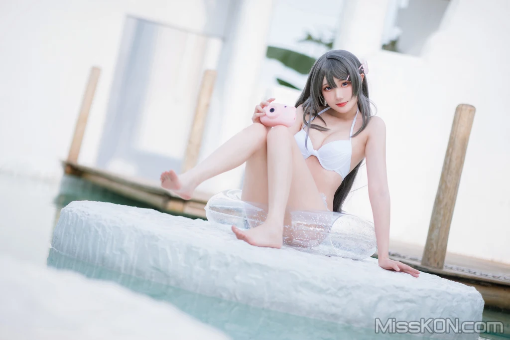 Coser@瓜希酱: 樱岛麻衣 – 泳装 (28 photos) – Page 2