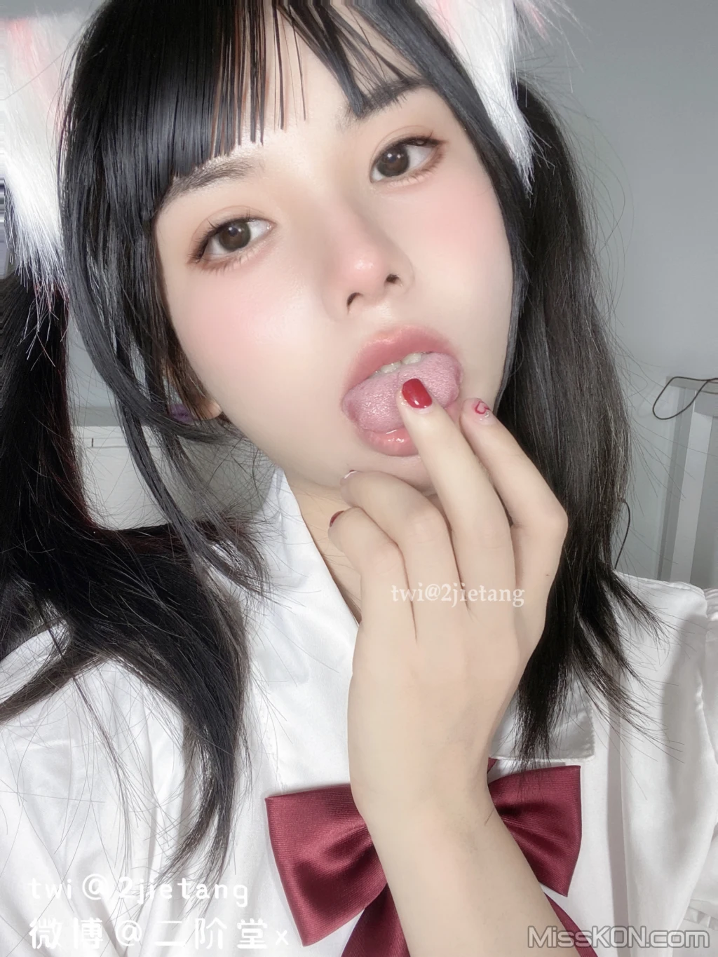 Coser@二阶堂: 猫儿黑丝 (122 photos )