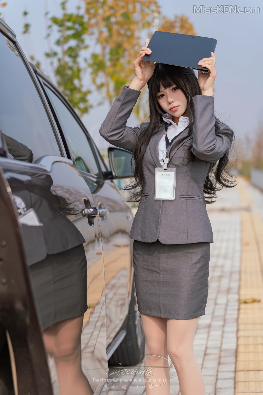 Coser@黏黏团子兔: 业务部潜规则 小剧场 (74 photos )
