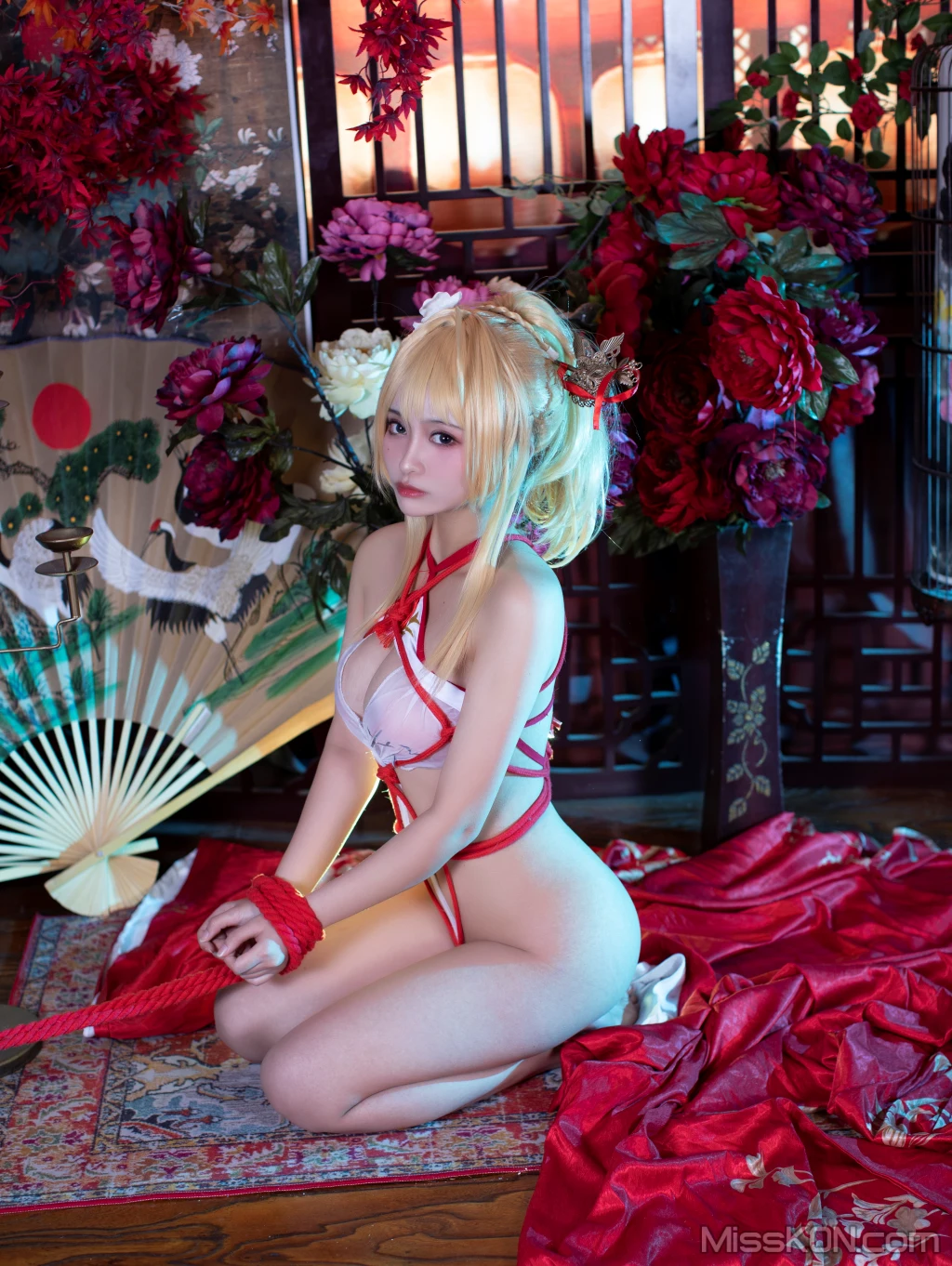 Coser@洛璃LoLiSAMA: 光荣凉夜香雪 (36 photos)