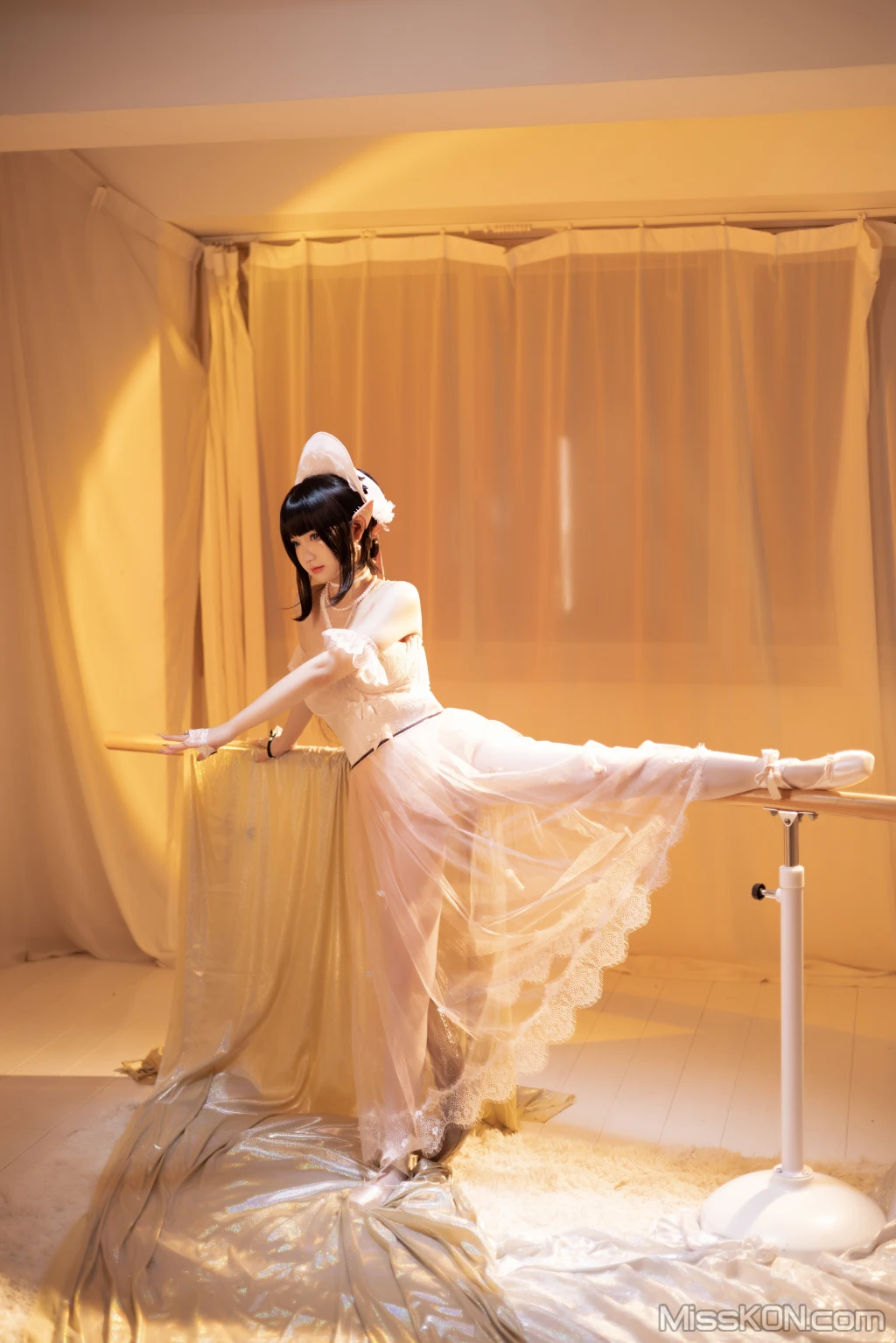 Coser@雪晴Astra (雪晴嘟嘟): 森蚺芭蕾 (94 photos )