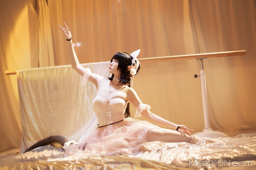 Coser@雪晴Astra (雪晴嘟嘟): 森蚺芭蕾 (94 photos )