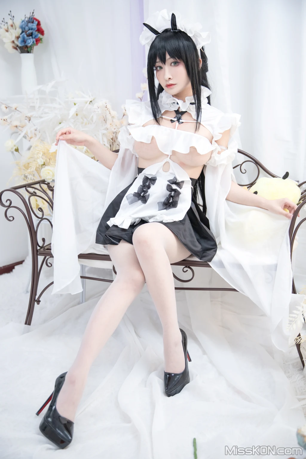 Coser@洛璃LoLiSAMA:不挠女仆 (69 photos)