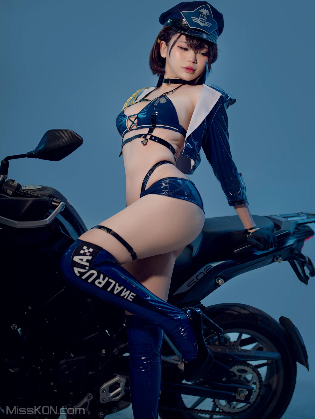 Coser@ZinieQ: Baltimore Race Queen (Azur Lane) (41 图 + 8 视频) –插图1