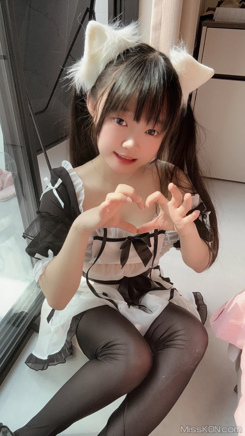Coser@神沢永莉: 主人喜欢这套吗 (63 photos + 11 videos) – Page 4