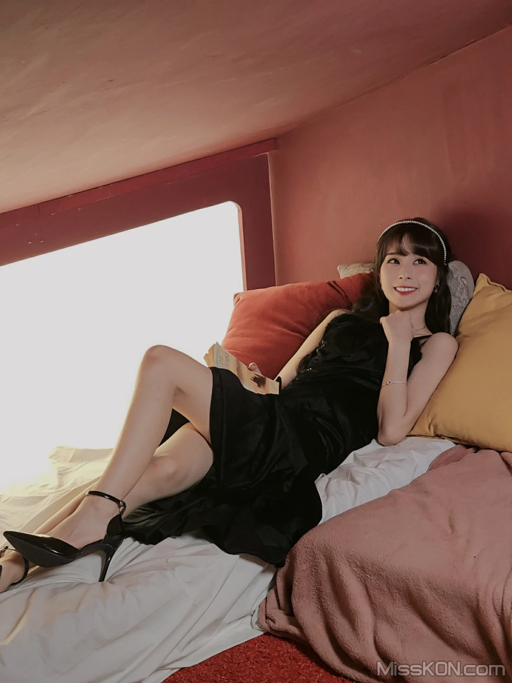 Coser@泥泥汝: 女仆与小屋 (218 photos + 14 videos) – Page 10
