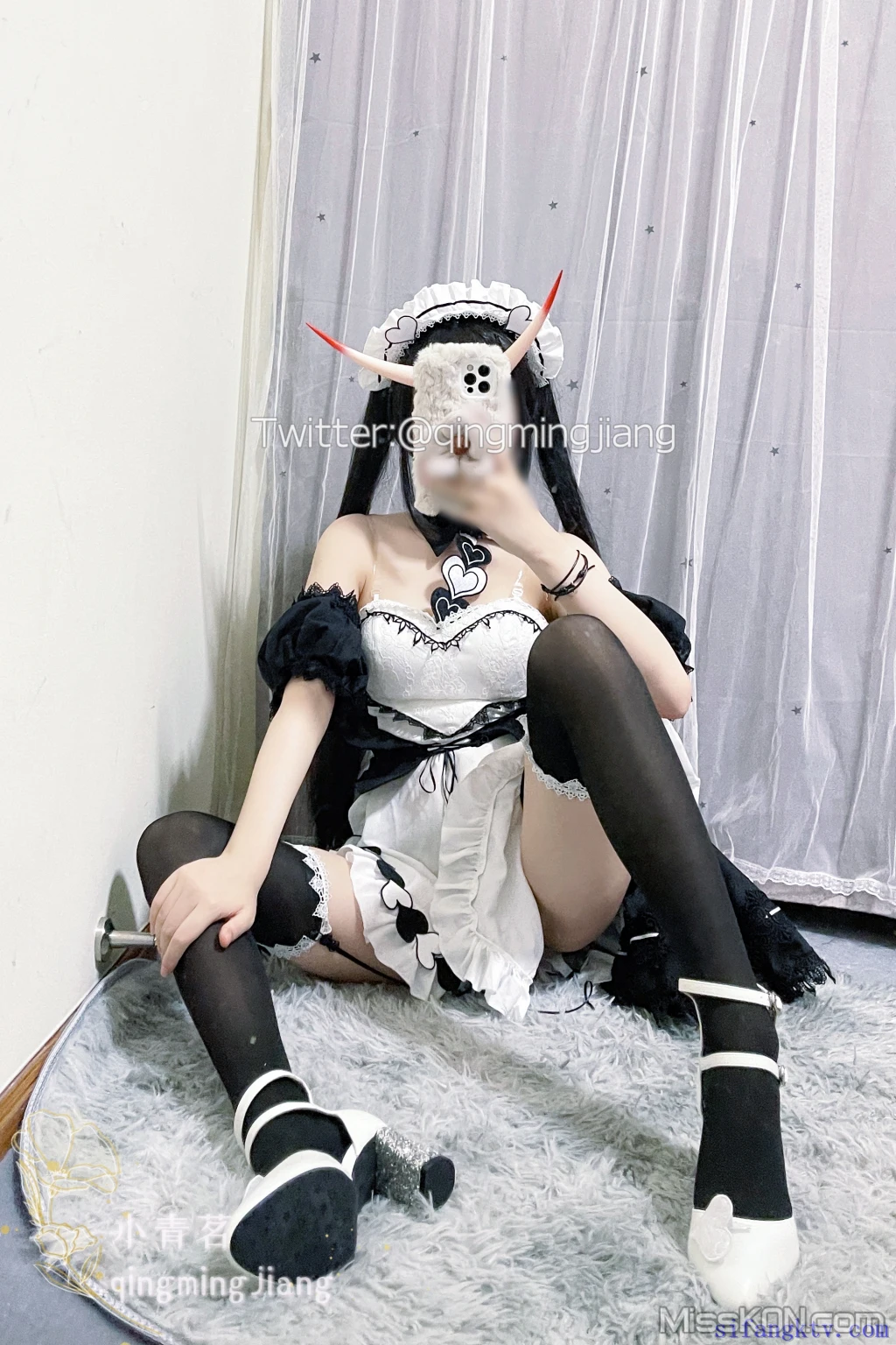 Coser@小青茗: 黑丝女仆 (42 photos + 1 video) – Page 2