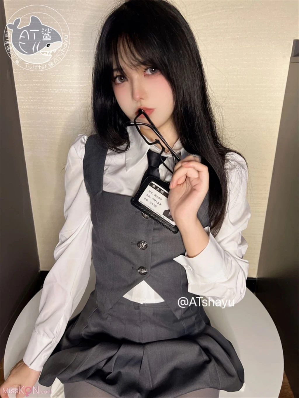 Coser@AT鲨: 真空灰色裤袜 (50 photos) – Page 2