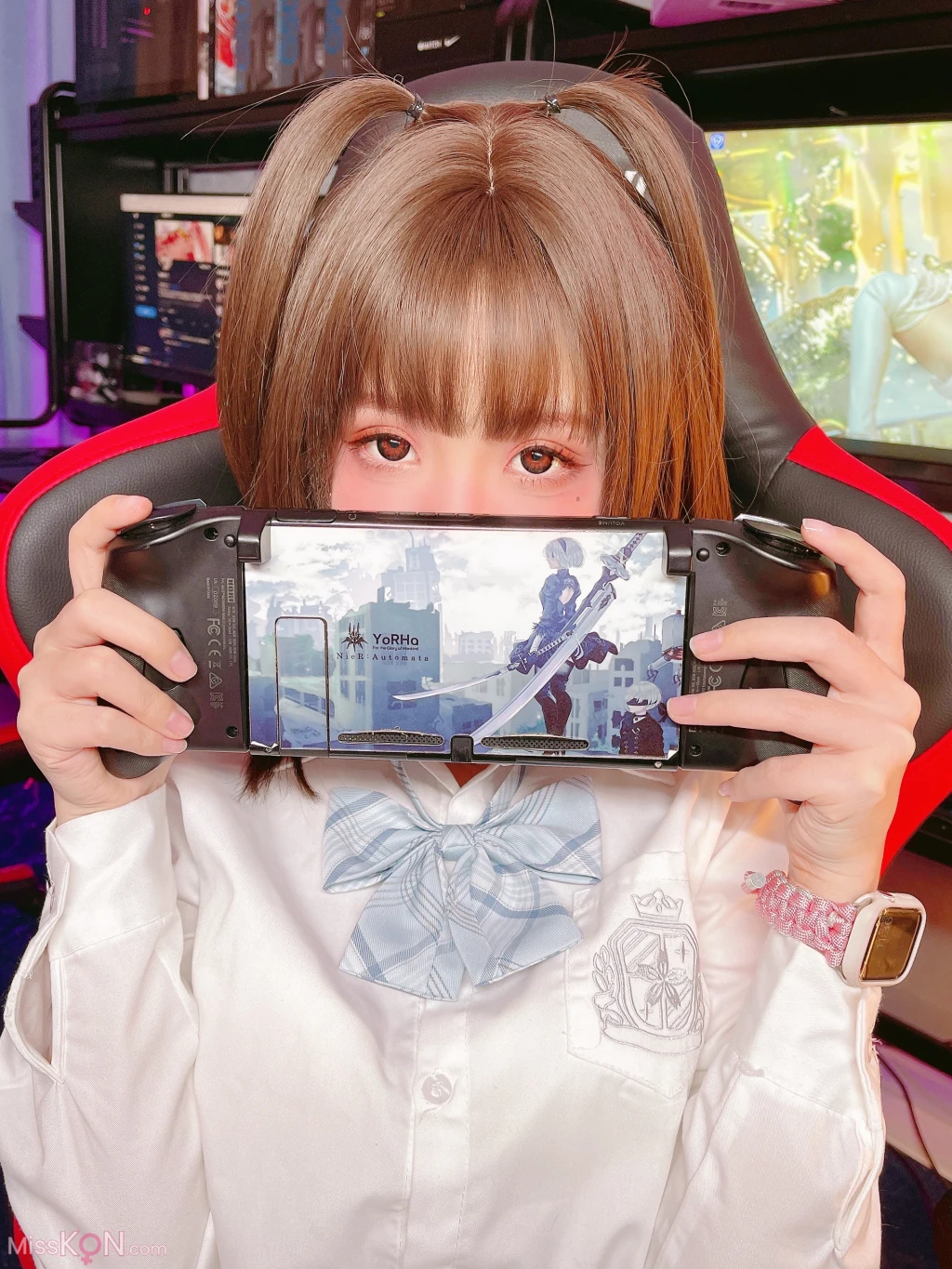 Coser@爆机少女喵小吉 (Nekokoyoshi): 小吉的电玩时间 (44 photos)